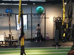-Freedom Fitness私教健身俱乐部(徐虹北路店)