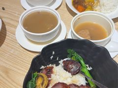 -滋味满屋美食坊(上海街店)