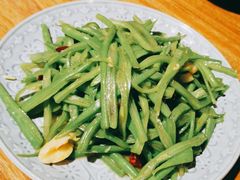 炒小青菜-十面欢腾·海鲜面·台式Bistro(长乐路店)