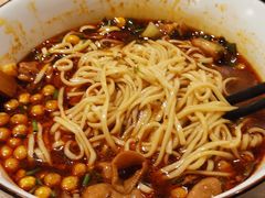 -麻婆婆白家肥肠粉(海岸城店)