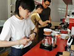 -UNI UNI(环亚凯瑟琳店)