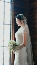 -现代经典婚纱摄影