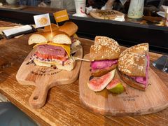 -Catch Bagel(芳草地店)