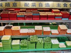 零售区-极有家小鱼小鸡石锅煲(佳兆业店)