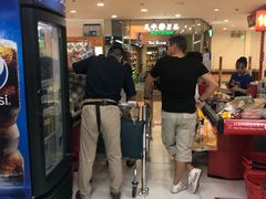 店内环境-家乐福(古北店)