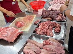 -标记美食新鲜猪杂(兴南大道店)
