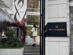 -Mark&Mars Restaurant