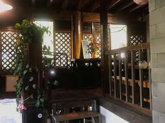 -蓝壁虎咖啡酒馆