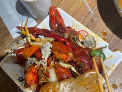 -叶派龙虾•招牌香辣蟹·海鲜(中海国际店)