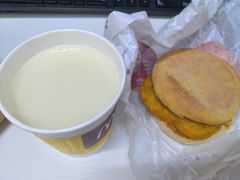 -麦当劳(海岸城店)