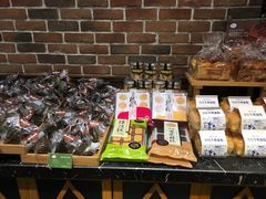 -皇冠幸福里动物奶油生日蛋糕(光谷软件园店)