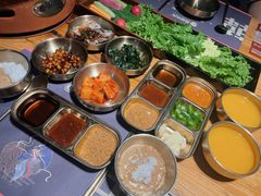 -韩都烤肉·烤鳗鱼(中街小北总店)