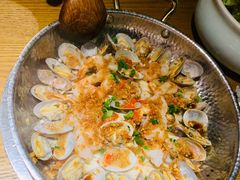 花甲爱上脆脆虾-吃饭皇帝大(合生汇店)
