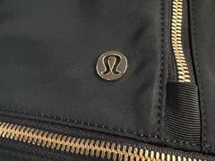 -lululemon(海信广场店)
