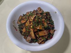 -笨罗卜浏阳菜馆(龙华鹏润达店)