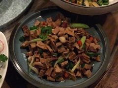 -爱啤精酿·民谣酒馆(滨江店)