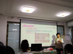 -爱月宝月嫂·育儿嫂(哈尔滨总店)