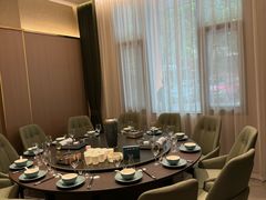 -楚韵小镇·宜昌肥鱼(虹桥国际店)