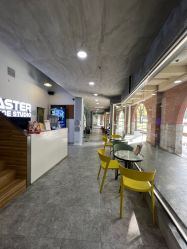 -CASTER跳舞俱乐部