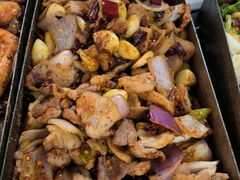 -老东镇啤酒屋海鲜加工·蒸汽海鲜·海鲜烧烤(台东店)