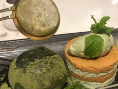 -港丽餐厅(高德置地店)