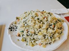 -德林酸菜鱼火锅(南丹店)