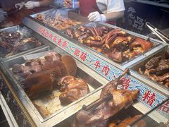 -老鼎万春卤菜(五代传承创始老店)