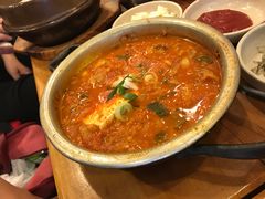 猪颈肉泡菜汤-金北顺大锅家(신사본점)