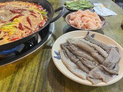 -黄潇洒老火锅(九眼桥宏济巷店)