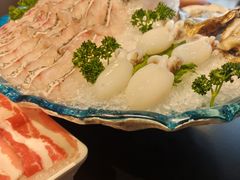 -鲜入唯煮·港式海鲜牛肉火锅(金宝街店)