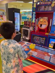 -玩童会芝麻街奇趣乐园(世博源店)