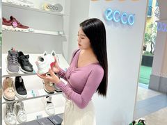 -首创奥特莱斯(西安店)
