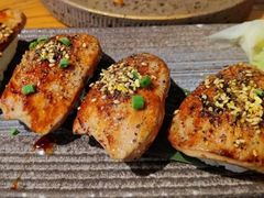 鹅肝寿司-黑牛の店·和牛烧肉(合生汇店)