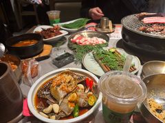 -草家酱蟹炭火烤肉店(珲春南路一店)