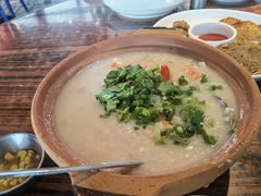 招牌海鲜粥-陈鹏鹏潮汕菜(欢乐海岸 海边景观店)