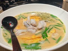 -荣家黄鱼面(前滩太古里店)