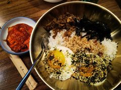 -明洞阿姨·韩式酱蟹烤肉·创意料理(三元桥店)