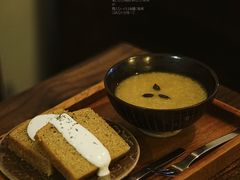 南瓜芋头磅蛋糕-小食院简餐厅