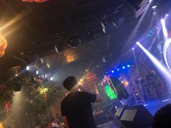 -9527星耀烧烤音乐酒馆