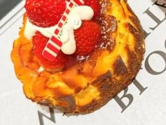 -HOT CRUSH趁热集合·现烤面包(上海环球港店)