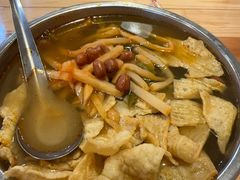-柳州肥姨妈大骨螺蛳粉(东靖路店)