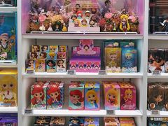 -泡泡玛特POPMART(万达店)