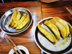 鲜肉锅贴-黄家馄饨(铁心桥店)