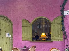 -六区宿舍咖啡店