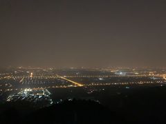 -鬼笑石后山停车场
