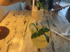 -北平花园·MUA摩造汉堡·北平咖啡(南锣鼓巷胡同店)