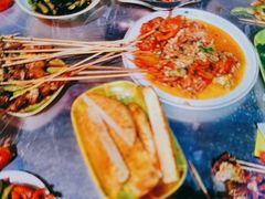 -江湖亮亮蒸虾大排档烤全羊清真(武汉总店)