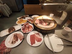 -山焱·炭火自助烤肉(周浦万达店)