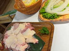 -椰子湾·海南火锅·糟粕醋·椰子鸡(正大广场店)