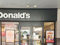 -麦当劳(顾村公园店)
